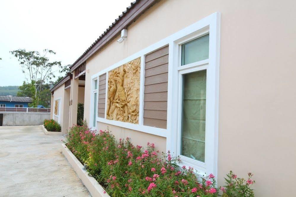 Pongjun Resort Hat Yai Exterior foto
